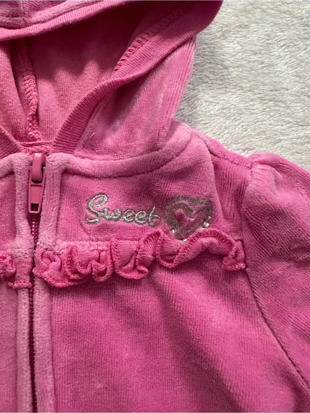 The Children’s Place Y2K Velour Full Zip Hoodie Pink Baby Girls Size 12 Months